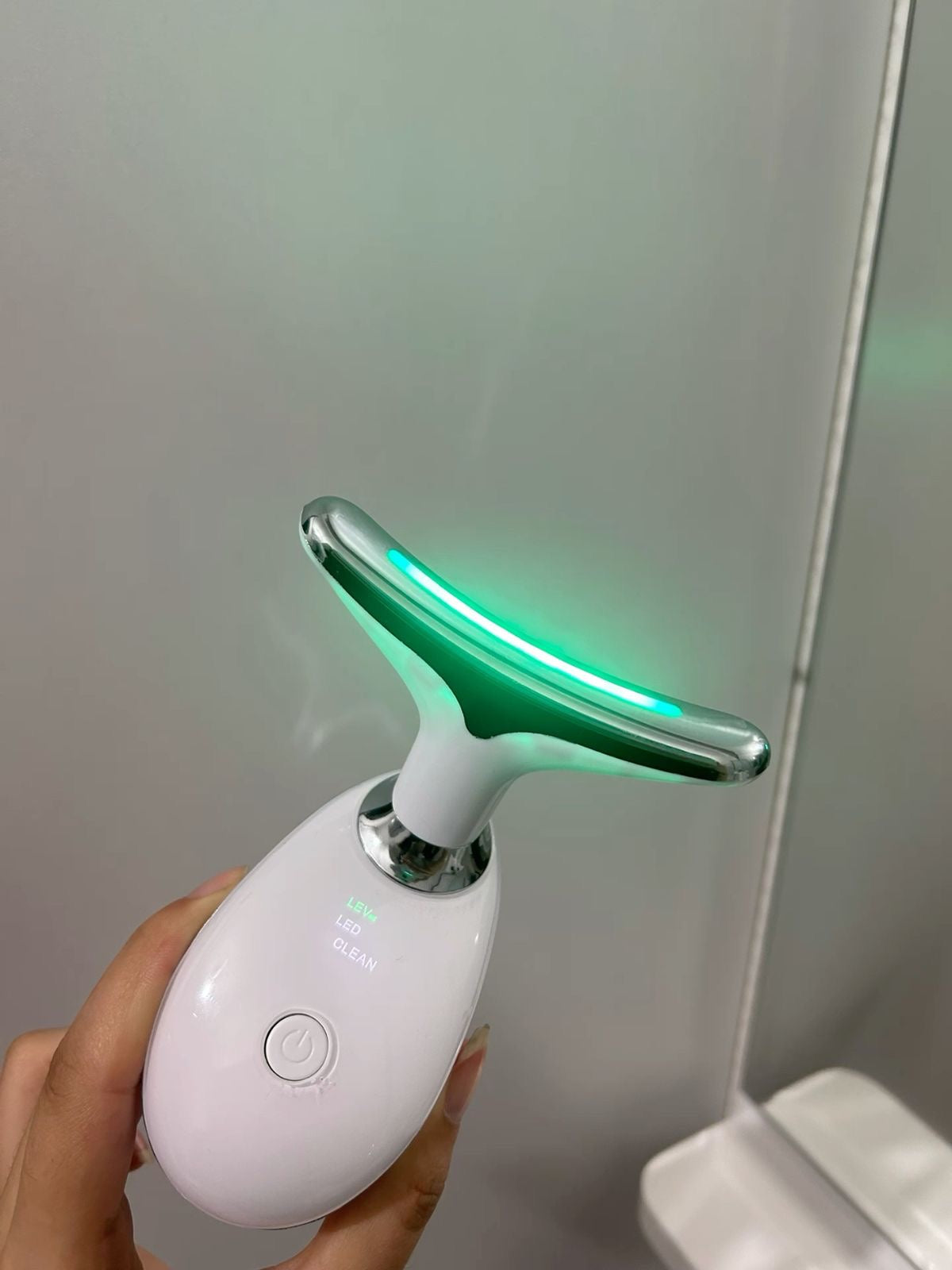 Masseur Facial Anti-Rides _ Résultats garantit